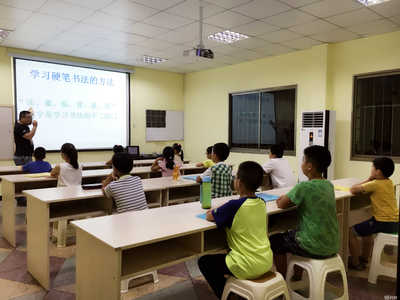 長沙翰成軒教育咨詢 專業(yè)規(guī)劃，助力學(xué)子揚(yáng)帆起航