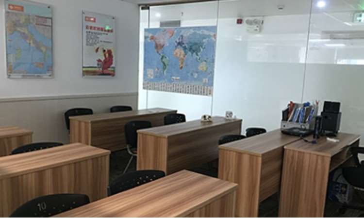 留學(xué)路上的明燈 長沙啟德留學(xué)教育咨詢?nèi)轿唤馕? />
</a>
<span><a href=